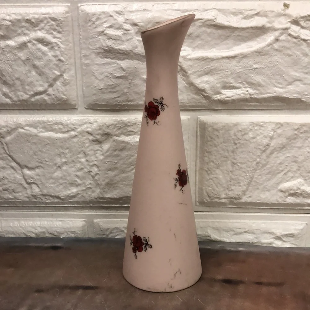 Hand painted pink pottery 6.5” bud‎ vase with red roses signed initials M.L.